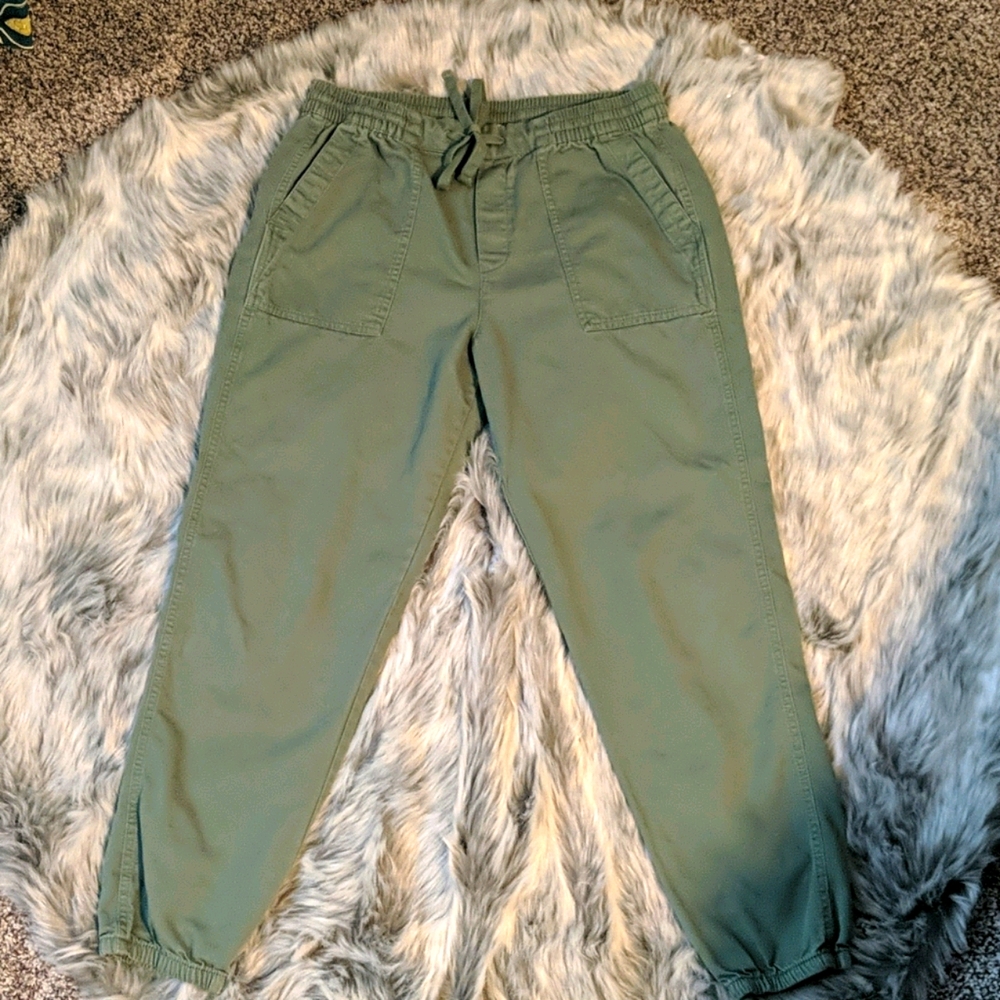 GAP Cargo Jogger Pants